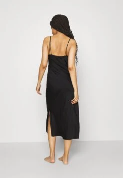 Anna Field Bridal Nightie - Nattskjorte - Black 8 Anna Field Bridal Nightie - Nattskjorte - Black -Anna Field 165d027c72b3441e80664084fe2b38b1