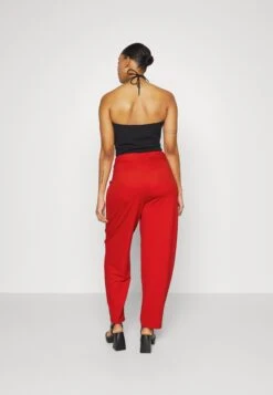 Stretch Trousers - Bukse - Red -Anna Field 24d250d5800e405dbb53db9fb07dfa38