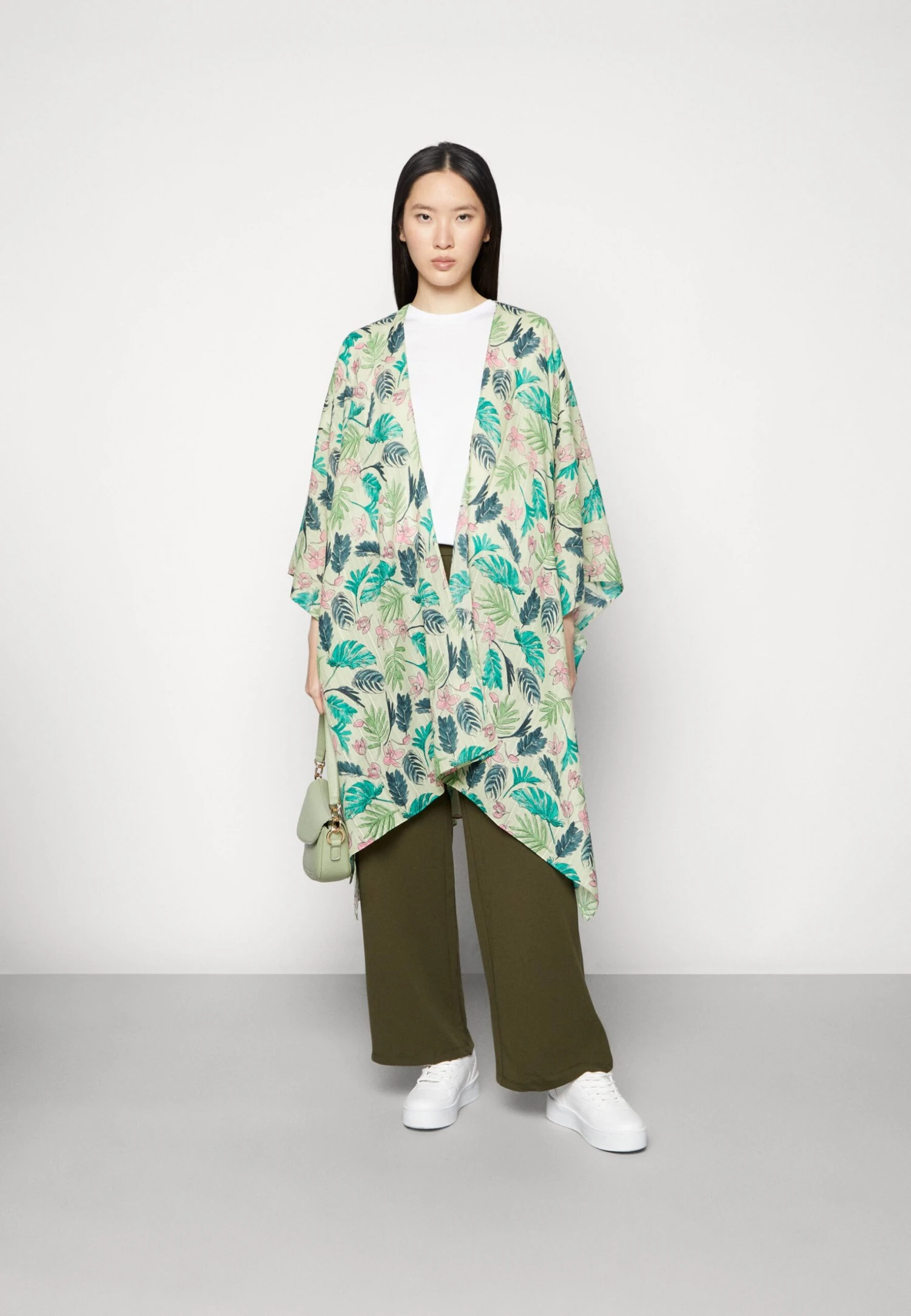Anna Field Cape - Green 2 Anna Field Cape - Green - Bilde 2