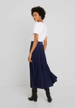 Anna Field Plisse A-Line Midi Skirt - A-Line Skjørt - Maritime Blue -Anna Field 5e377213776043ae87e0befe2a75e8ca