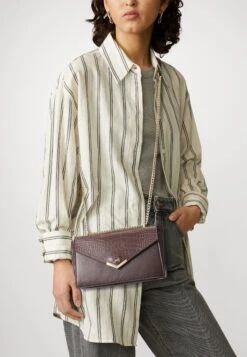 Anna Field Skulderveske - Brown