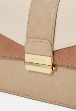 Anna Field Skulderveske -Pink 7 Anna Field Skulderveske -Pink -Anna Field 9208e06f726041f683dabfd3312d678d
