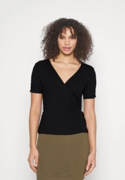 Tall Wrap OverGathering Sleeves - T-Shirts - Black