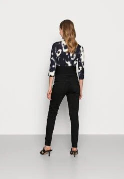 Jeans Skinny Fit - Black 8 Jeans Skinny Fit - Black -Anna Field a51787ef43d24dd99346c44130983209