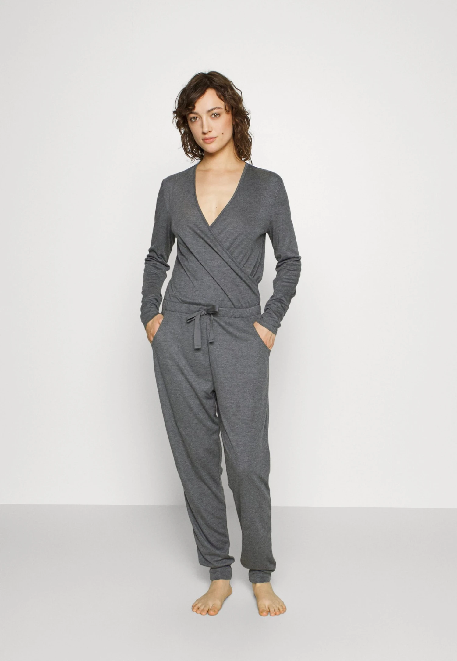 Anna Field Pyjamas - Dark Grey 2 Anna Field Pyjamas - Dark Grey - Bilde 2