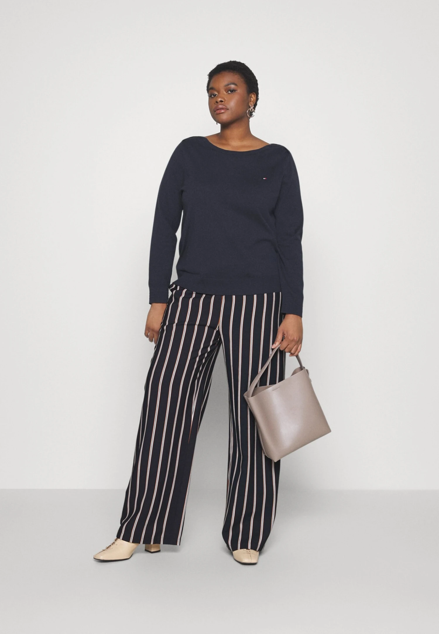 Wide Leg Pant - Bukse - Dark Blue/Brown/White 2 Wide Leg Pant - Bukse - Dark Blue/Brown/White - Bilde 2
