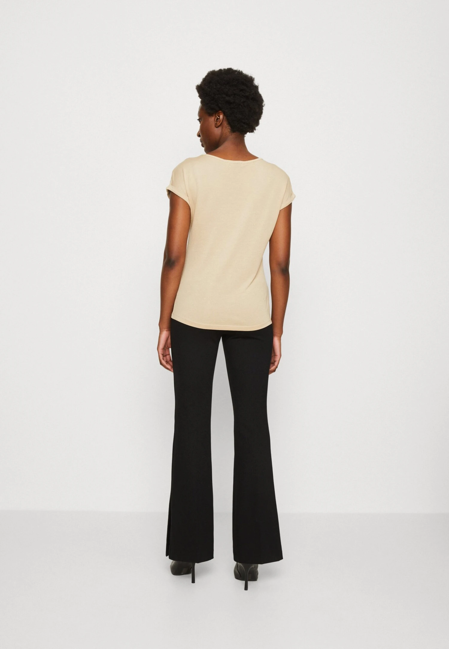 Anna Field 3 Pack - T-Shirts - Beige/Off-White/Red 3 Anna Field 3 Pack - T-Shirts - Beige/Off-White/Red - Bilde 3