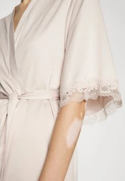 Anna Field Badekåpe - Off-White 11 Anna Field Badekåpe - Off-White -Anna Field be8c130d597d4276a30fcebfabde63c6