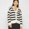 Anna Field Cardigan - White/Black