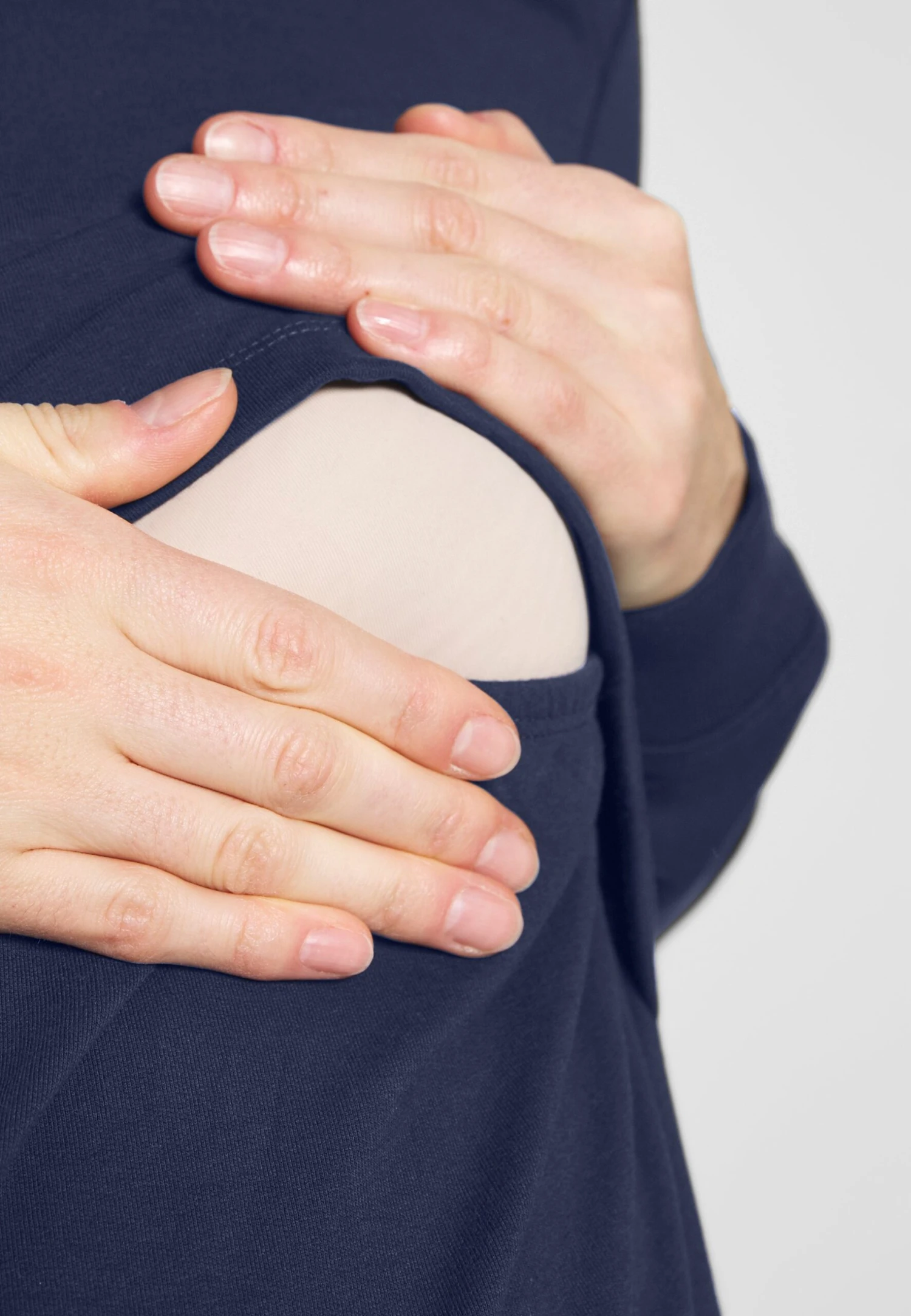 Nursing - Sweatshirt - Hoodie - Peacoat 6 Nursing - Sweatshirt - Hoodie - Peacoat - Bilde 6