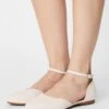 Leather - Ballerina Med Reim -White