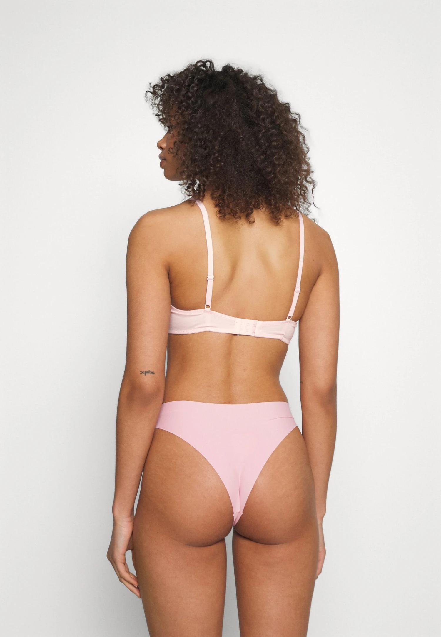 Anna Field 2 Pack - T-Skjorte-Bh - 402 - Pink_102 - Grey 3 Anna Field 2 Pack - T-Skjorte-Bh - 402 - Pink_102 - Grey - Bilde 3